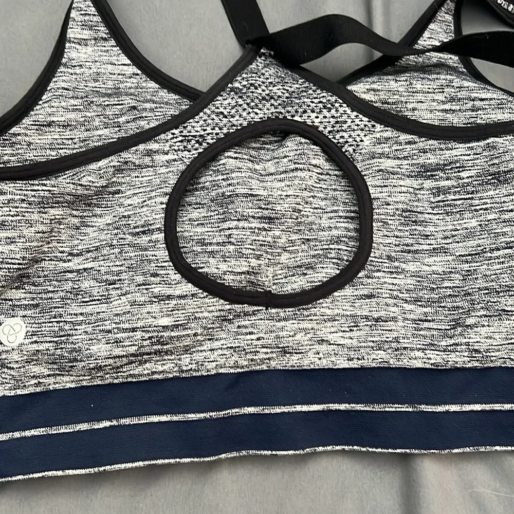 Zella Body Sports Bras - Picture 4 of 7